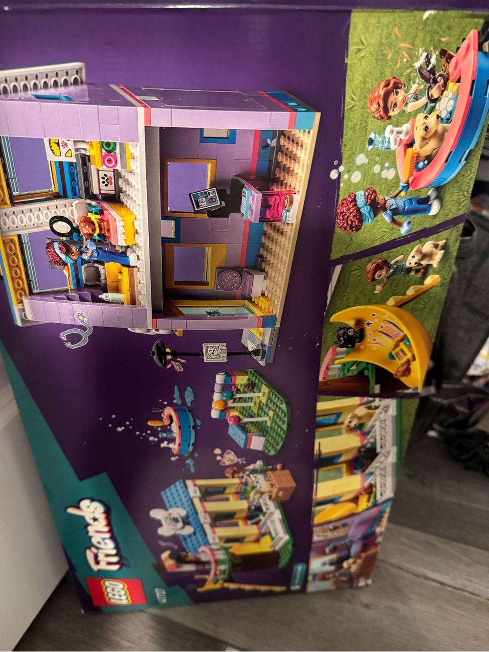 Lego Friends Purple & Pink Heartlake Villa Playset